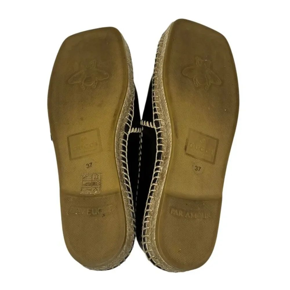 Gucci step into